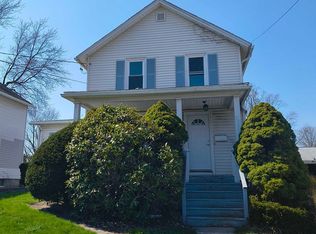 40 Broad St, Meriden, CT 06450
