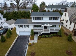 840 James St, Pelham, NY 10803