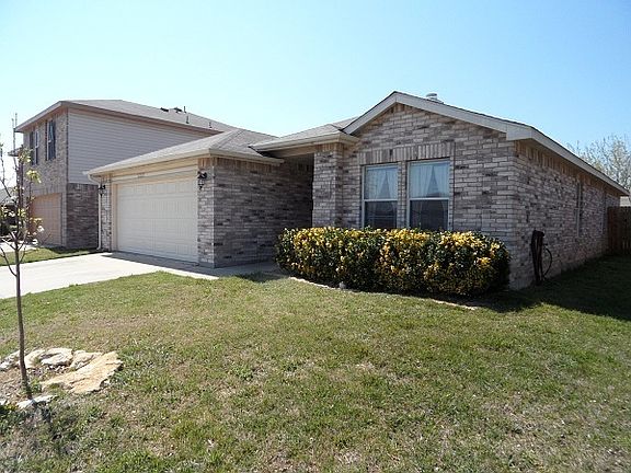 2nd image of 5225 Newcastle Ln