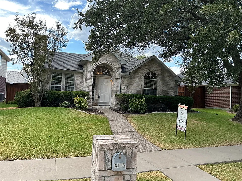 4005 Desert Mountain Dr