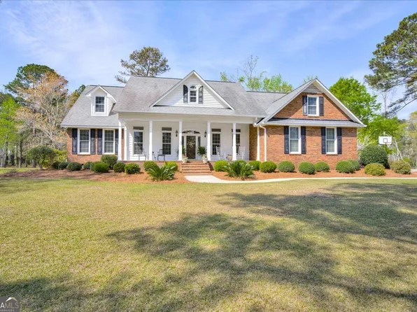 1490 Country Club Cir, Wrens, GA 30833