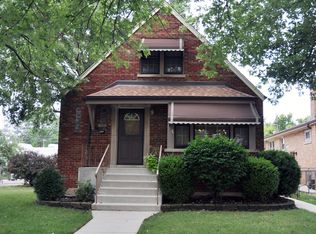 10406 S Whipple St, Chicago, IL 60655