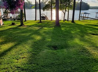 106 Lakeview Cir, Cropwell, AL 35054