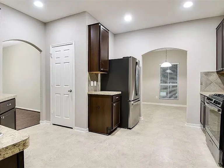 28939 Birch Green Way — Photo 7