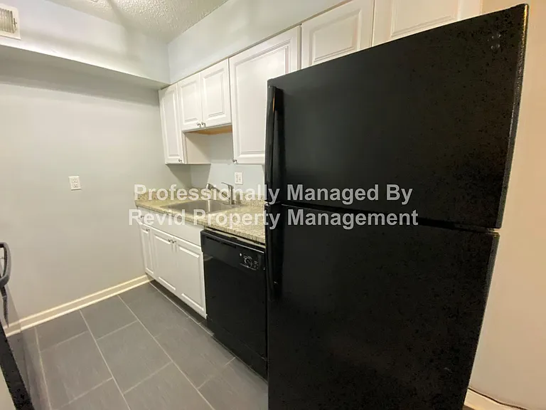 1626 Monroe Ave. — Photo 13