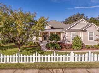 1847 Moorings Cir, Middleburg, FL 32068