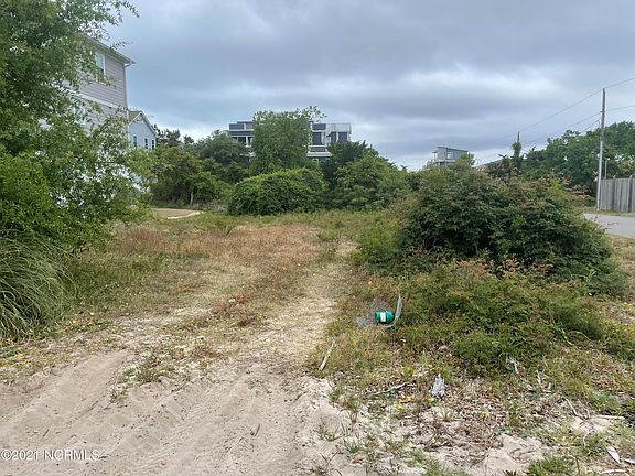 2nd image of 207 Tennessee Ave