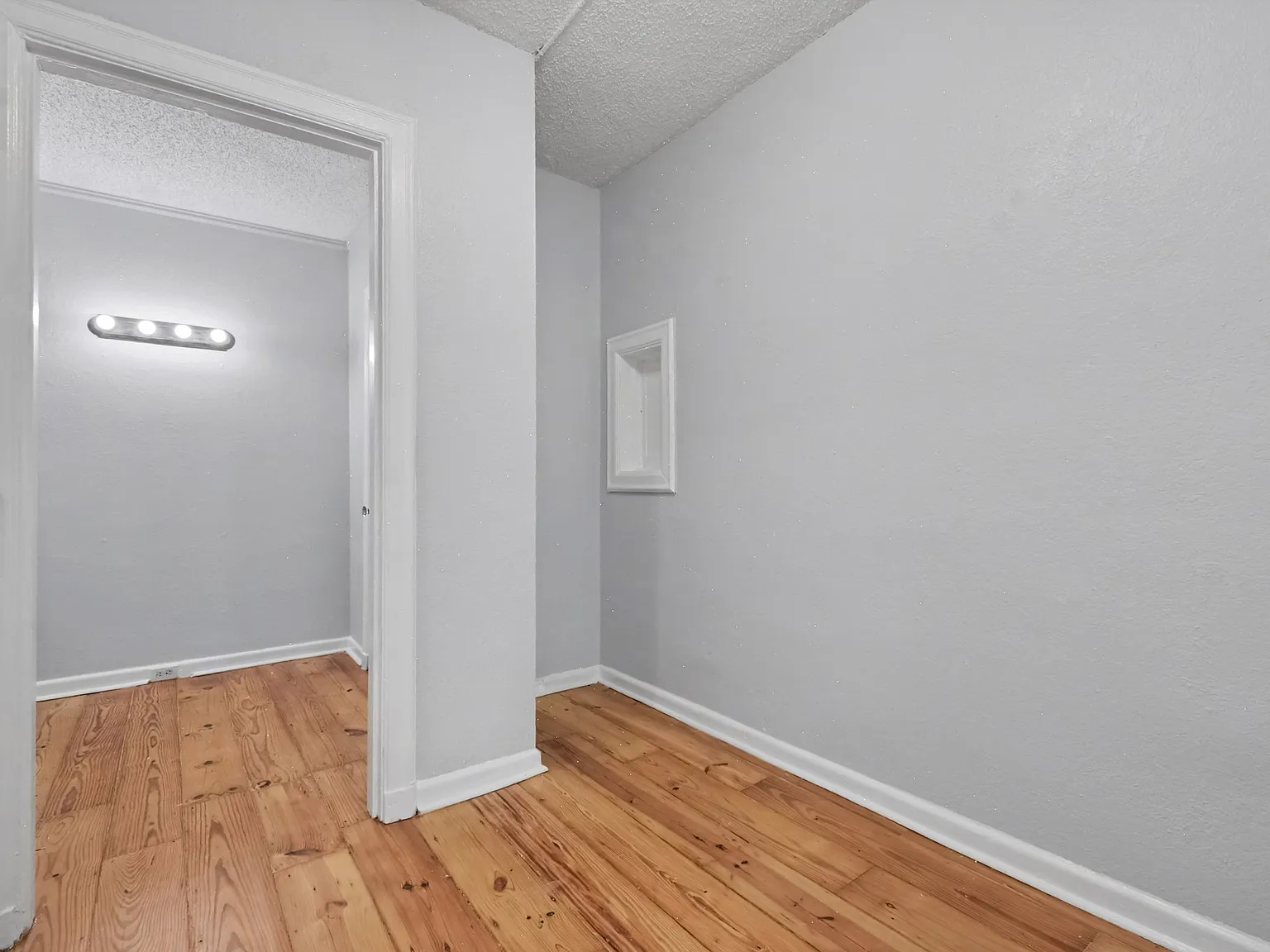Studio, 500 sqft, $1,250 — Photo 4