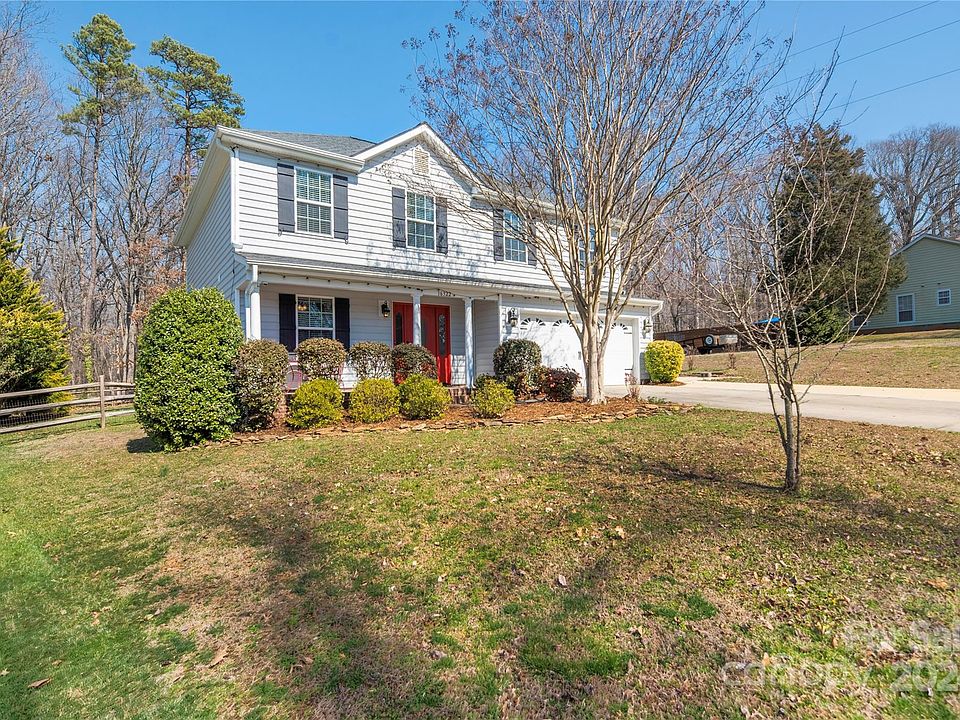 1st image of 16322 Amber Field Dr