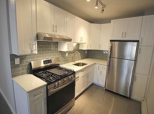 358 Onderdonk Ave #1F, Ridgewood, NY 11385