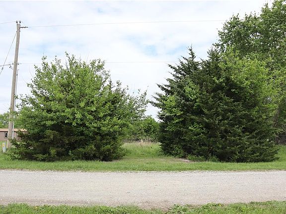 4th image of 42 Buckskin Dr