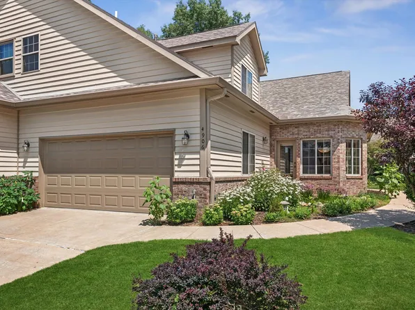4906 Waters Edge Dr, Valparaiso, IN 46383