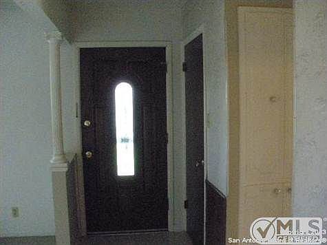 4th image of 4222 Treegarden St