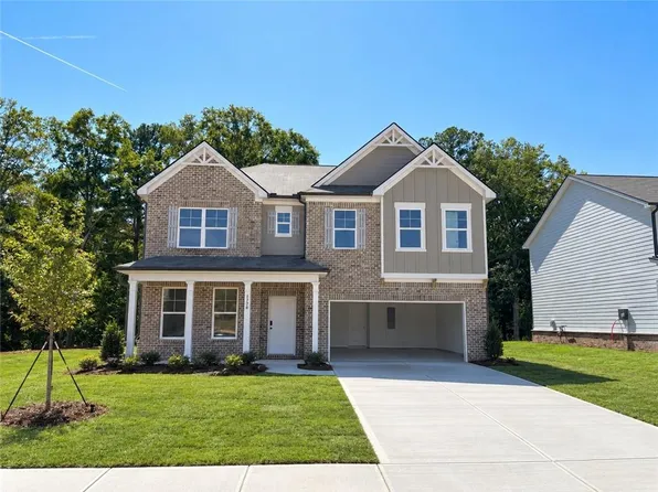 1776 Kingsmere Run Dr, Loganville, GA 30052