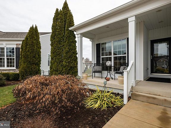 4th image of 76 Table Bluff Dr