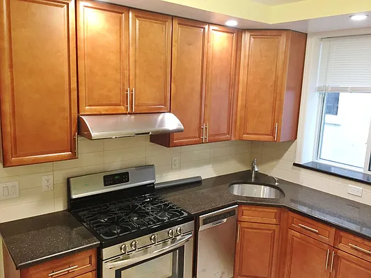 Rented by Azure Realty NY LLC | media 13