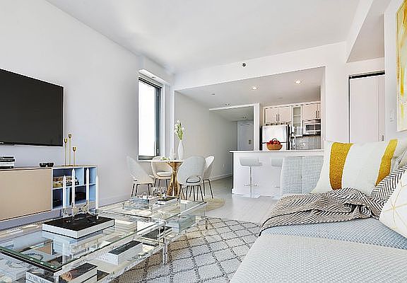 3rd image of 3 W 36th St APT 7