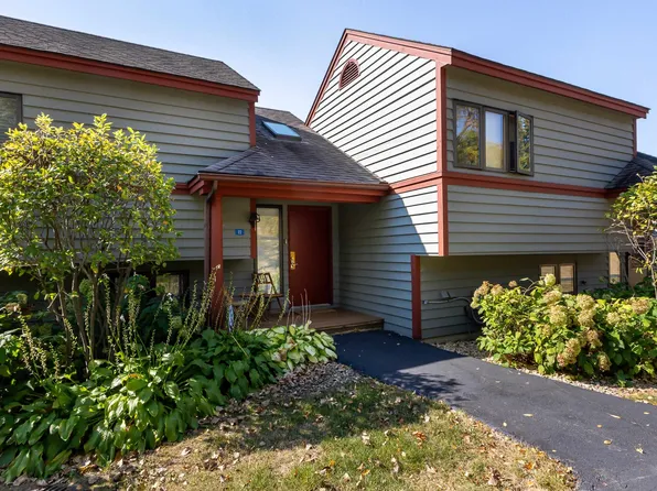 22 Spring Creek Ln, Galena, IL 61036