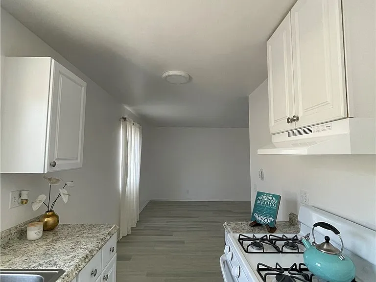 1781 W Ball Rd #4 — Photo 11