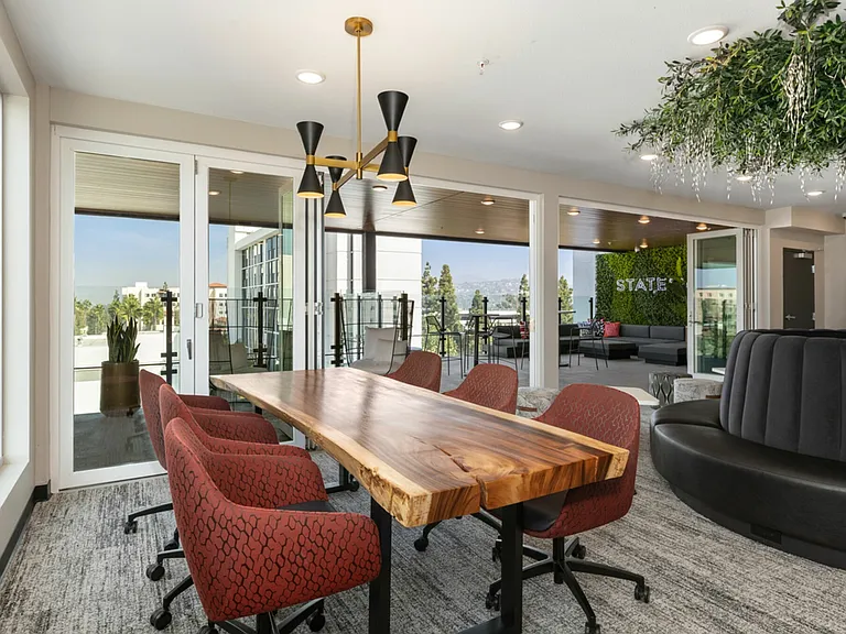 Stateside Student Housing — Photo 9