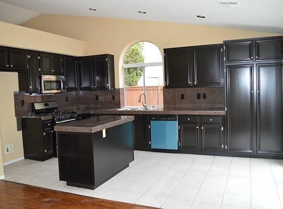 4th image of 30520 Silver Sand Cir
