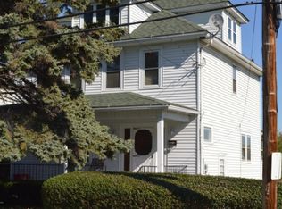 1018 Sterling St, Scranton, PA 18508