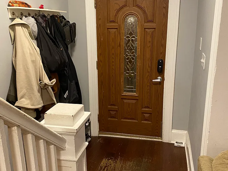 745 Newton Pl NW — Photo 2