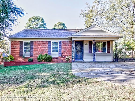 3rd image of 1776 Conerly Dr