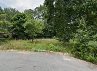 255 River Chase Dr, Jonesboro, GA