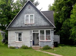 300 State St, Russell, PA 16345