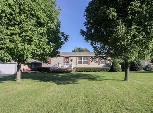 901 E Madison St, Winterset, IA 50273