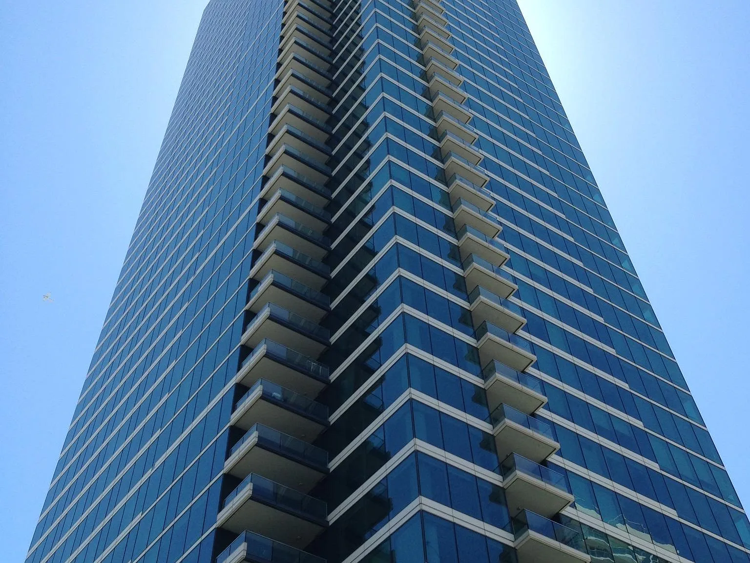 425 1st Street — Photo 3