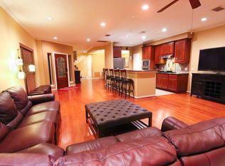 1375 Ella Pl, Houston, TX 77008