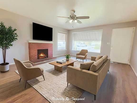 2nd image of 66 Rio Vista Way