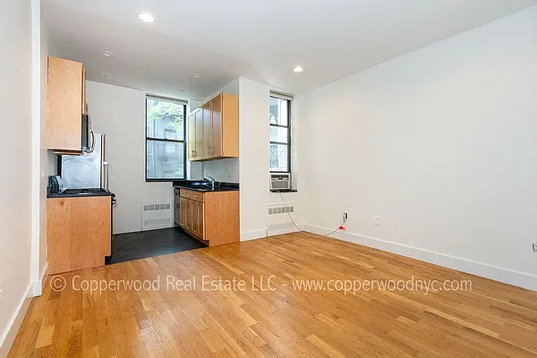 Rented by Copperwood Real Estate | media 5