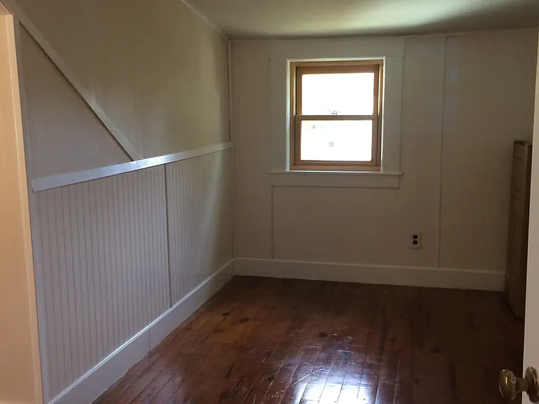 20 Grove St — Photo 5