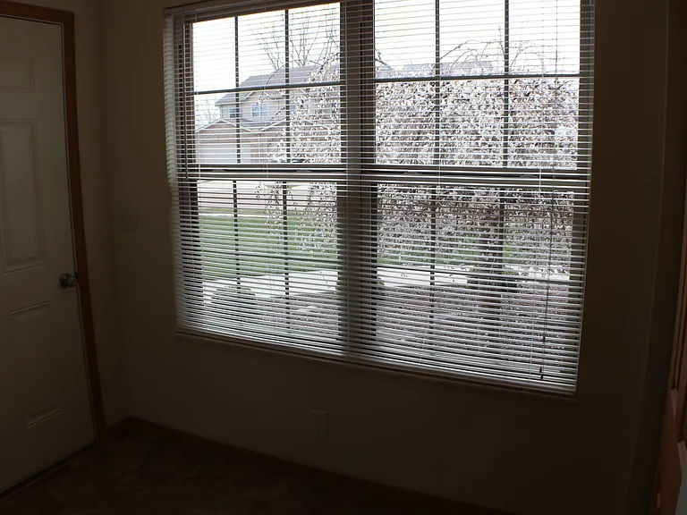 2240 Morning Glory Cir — Photo 18