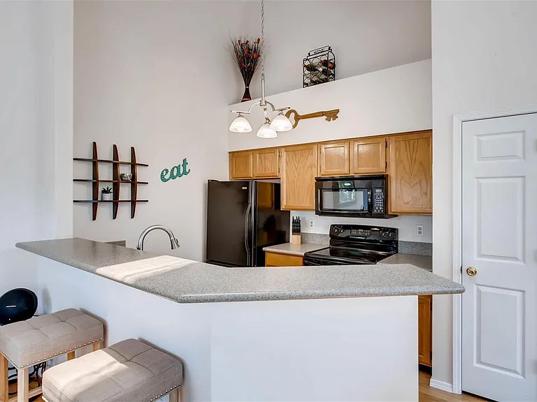 1470 S Quebec Way #138 — Photo 4