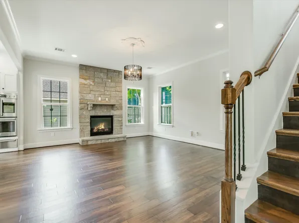 5200 Avenue H, Austin, TX 78751