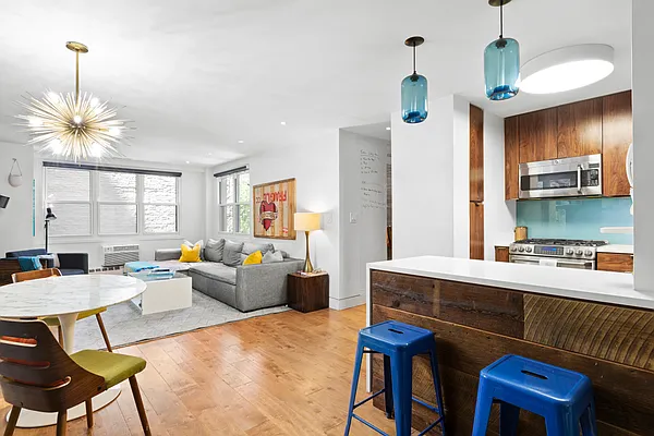 Sold by Compass | media 1