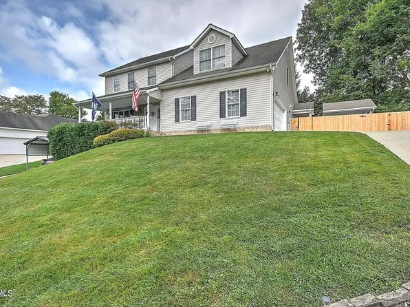 307 Post Oak Dr, Johnson City, TN 37615