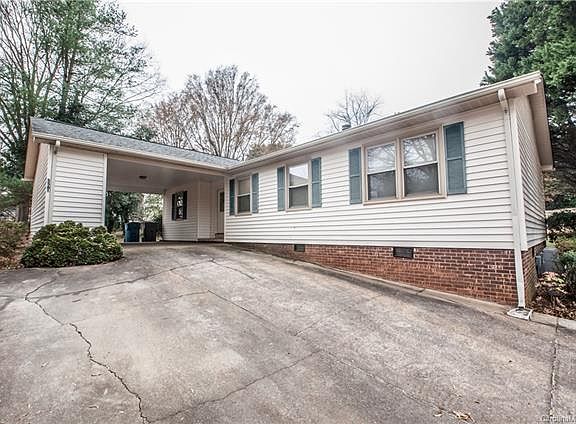 4th image of 5561 Brookwood Ln