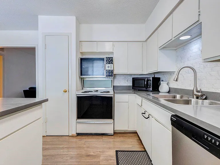 4040 San Felipe St #134 — Photo 7