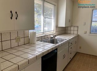 264 Vincent Dr, Mountain View, CA 94041