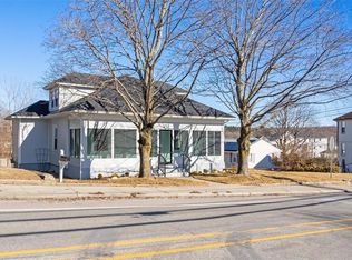 397 Old River Rd, Lincoln, RI 02838