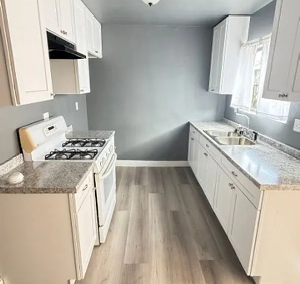 602 N Sloan Ave — Photo 8
