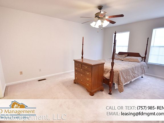 5th image of 708 Whaler Dr