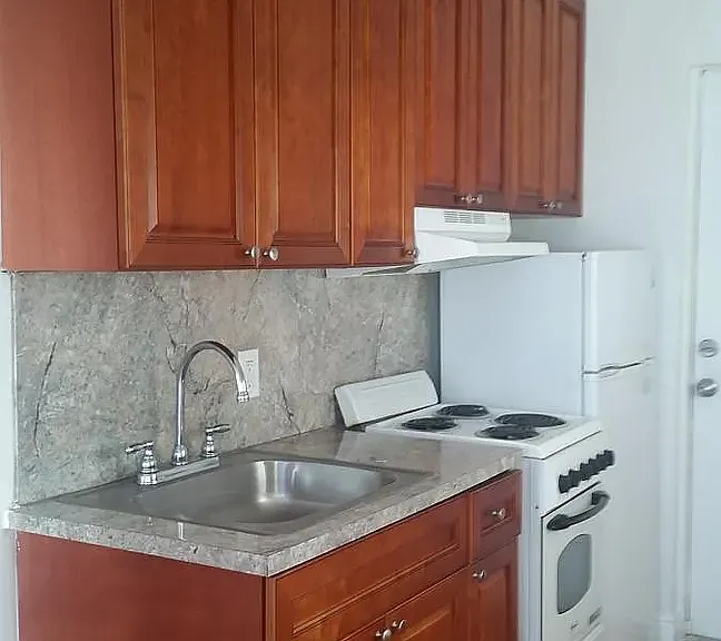 110 NE 56th St #116 — Photo 9