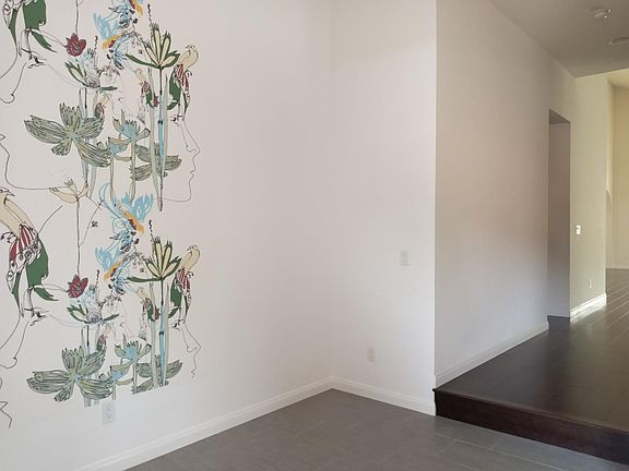 3rd image of 17918 Valladares Dr