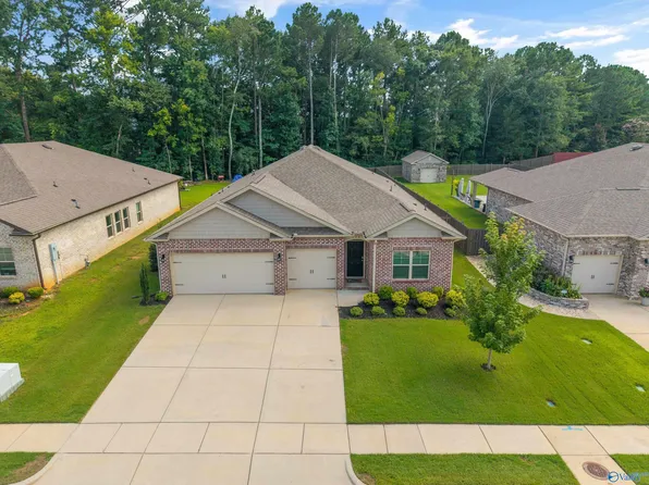 246 Poplar Hollow Dr, Harvest, AL 35749